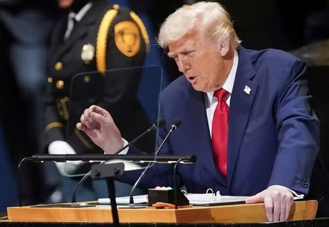 ترامپ: دور دوم مذاکرات با ایران هفته آینده برگزار شود / تماس‌های این بار با ایرانی‌ها با دفعه قبل فرق دارد / ایرانی‌ها انعطاف‌پذیری بیشتری نسبت به قبل نشان داده‌اند