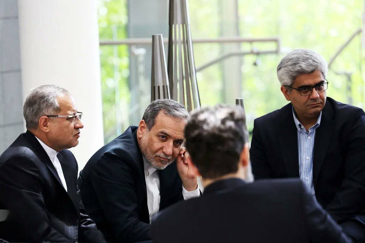 شروط ایران برای آمریکا از زبان نماینده مجلس/ در ازای دریافت امتیازاتی، بر سر درصد غنیسازی توافق شود شروط ایران برای آمریکا از زبان نماینده مجلس/ در ازای دریافت امتیازاتی، بر سر درصد غنیسازی توافق شود